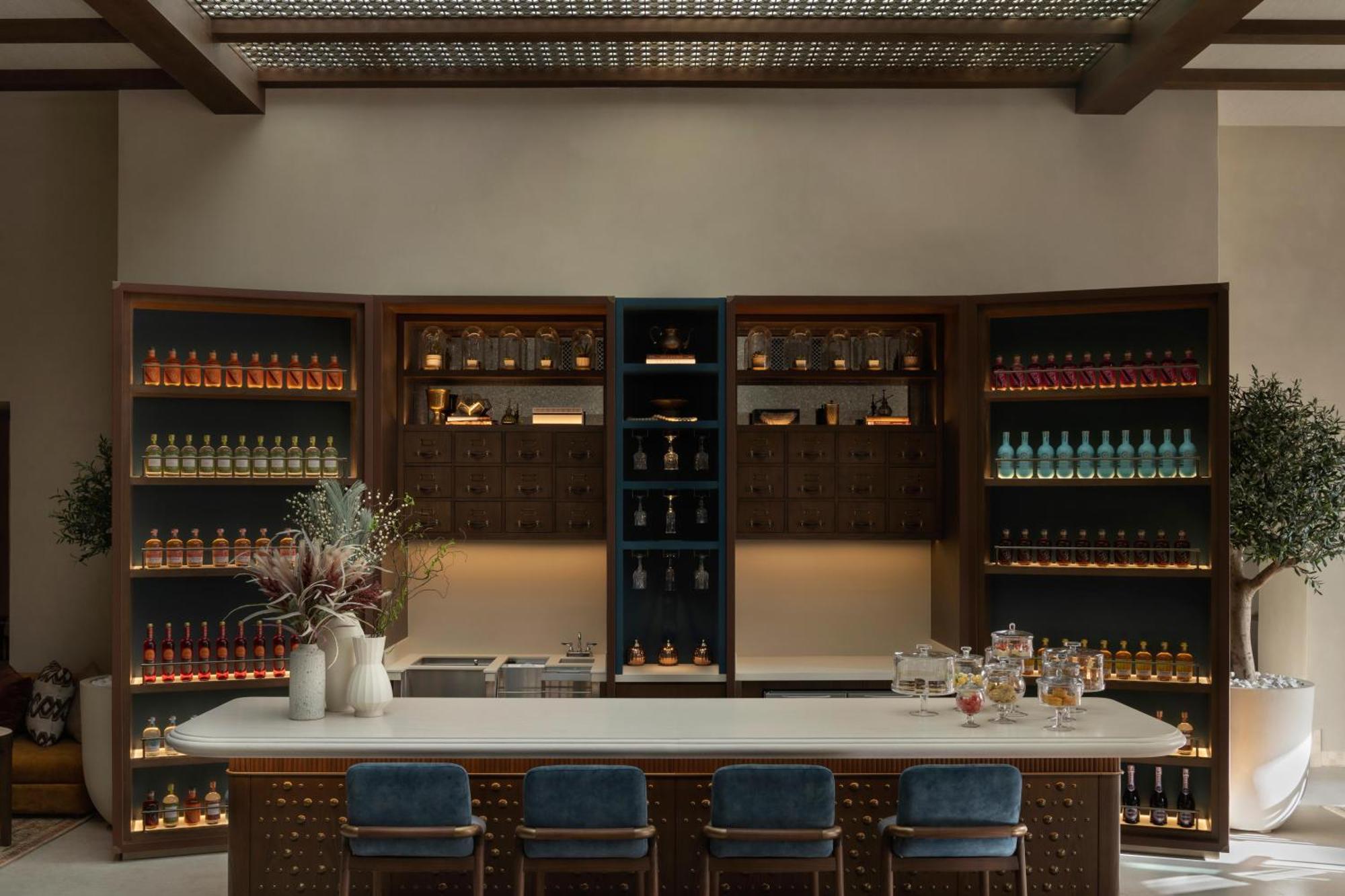 Bab Al Shams, A Rare Finds Desert Resort, Dubai Exterior foto The bar at the 2019 edition of the World's 50 Best Bars